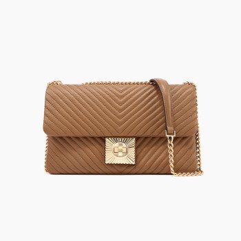 One-shoulder slung chain underarm bag
